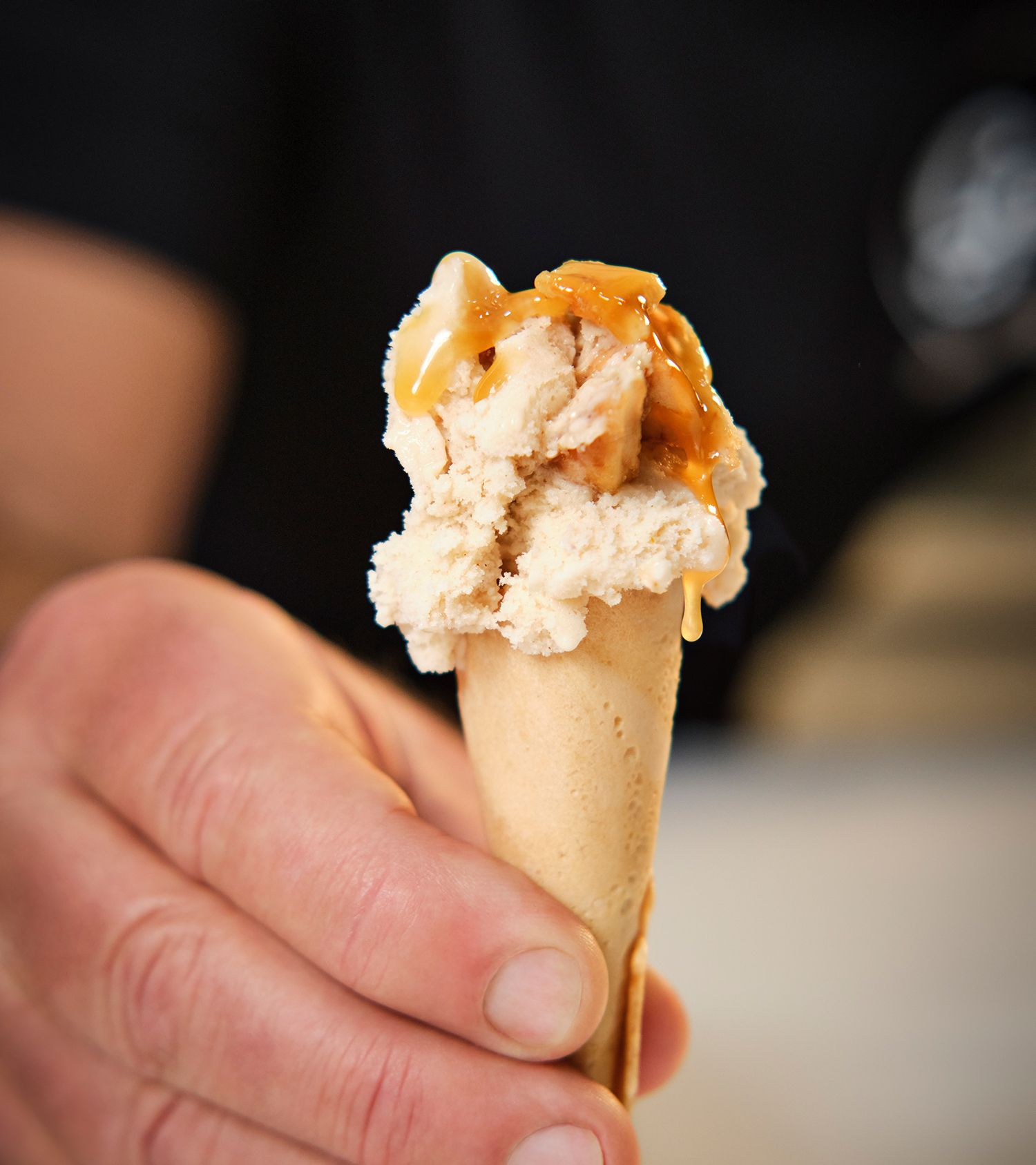 BALSAMIC APPLE CRUMBLE GELATO