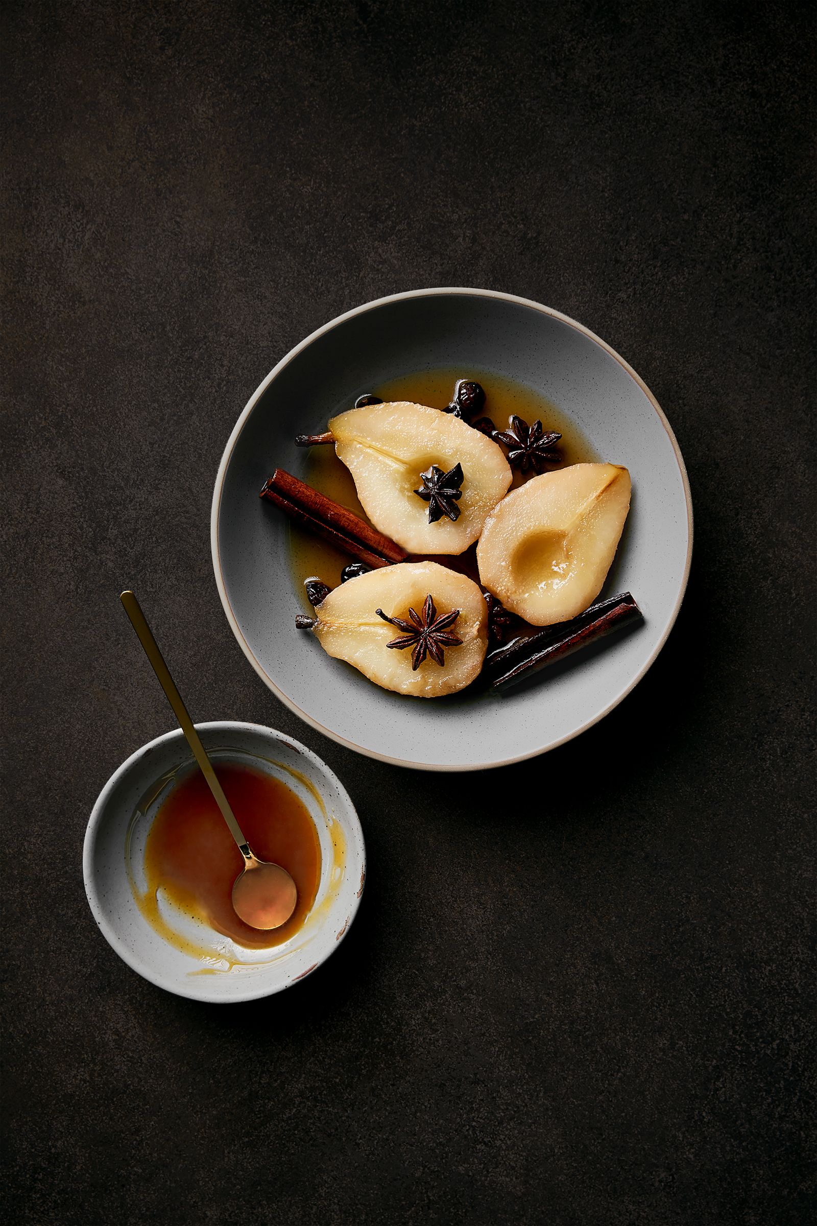 Whiskey Infused Manuka Honey with Pears.